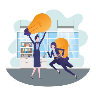 Odada ampullü iş kadınları