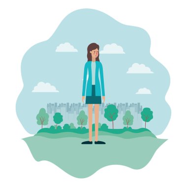 kampta güzel ve genç bir kadın