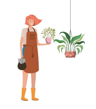 Makrome askılı ev bitkisi olan kadın