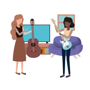 oturma odasında müzik aletleri olan kadınlar