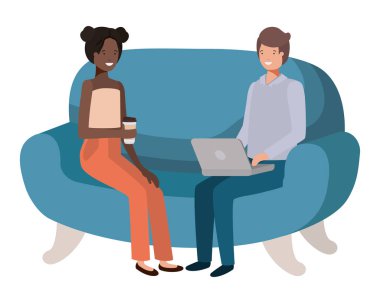 Kanepe avatar karakterinde dizüstü bilgisayar kullanan genç çift