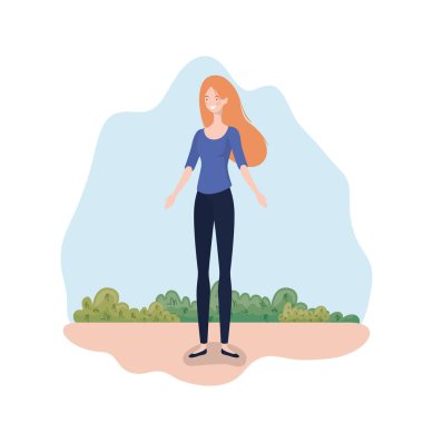 manzara arka plan ile ayakta genç kadın