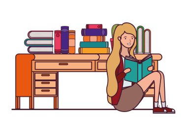 Elinde kitap olan kadın oturma odasında.