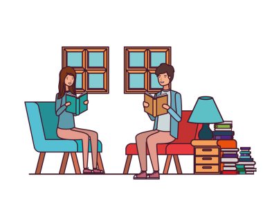 oturma odasında elinde kitap ile çift