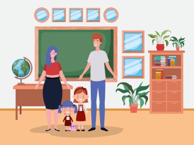 sınıfta küçük öğrenci çocukları ile öğretmen çift