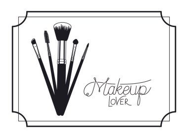 çerçeve içinde fırça aksesuarları makyaj