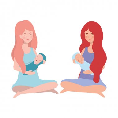 kollarında yeni doğmuş bir bebek ile kadınlar