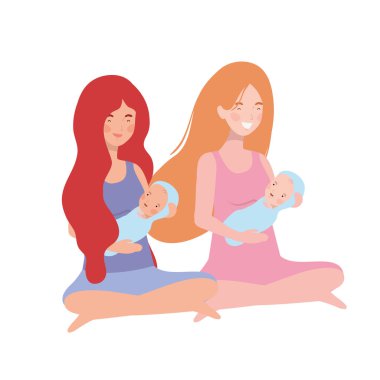 kollarında yeni doğmuş bir bebek ile kadınlar