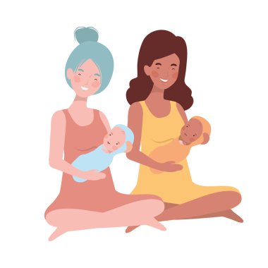 kollarında yeni doğmuş bir bebek ile kadınlar