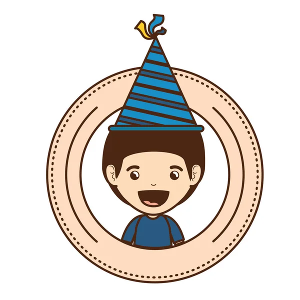 Chłopiec z imprezowego kapelusza w celebracji urodzinowych — Wektor stockowy