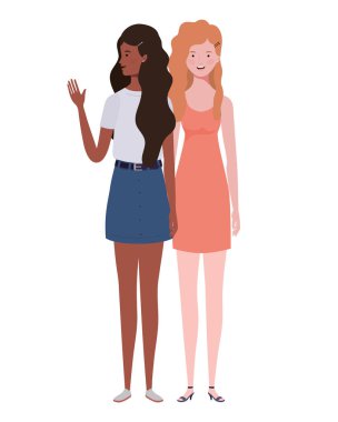 Beyaz arka planda ayakta genç kadınlar