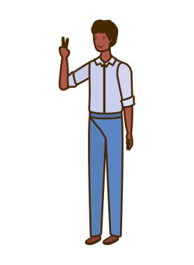 genç adam ayakta beyaz zemin üzerine