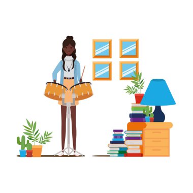 beyaz arka plan üzerinde timpani ile genç kadın