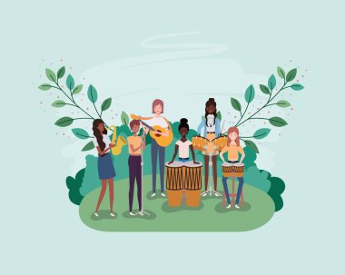 kampta enstrüman çalan bir grup adam