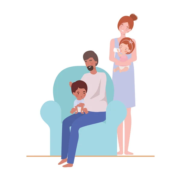 Γονείς ζευγάρι με μικρά μωρά στους χαρακτήρες καναπέ — Διανυσματικό Αρχείο