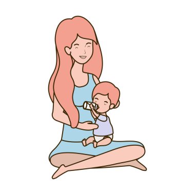 sevimli gebelik anne küçük erkek karakterleri ile oturmuş