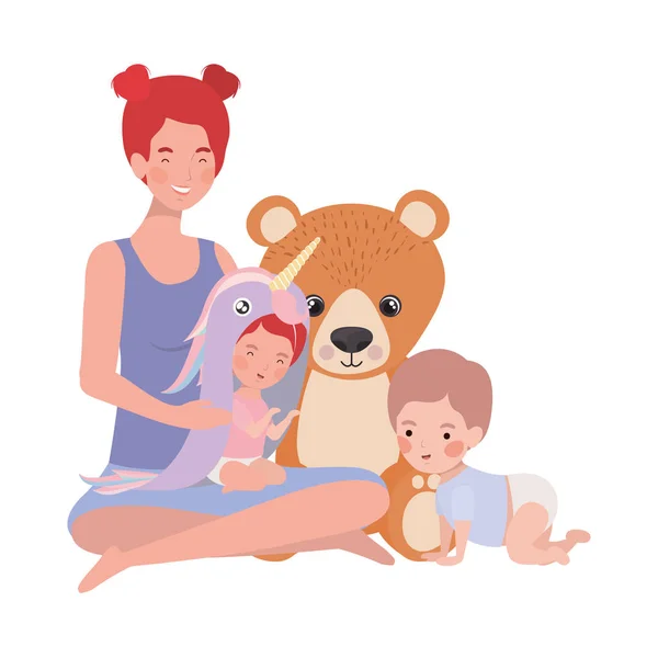 Lindo embarazo madre con niños pequeños personajes — Vector de stock