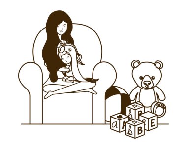 küçük kız ile sevimli gebelik anne kanepede oturan