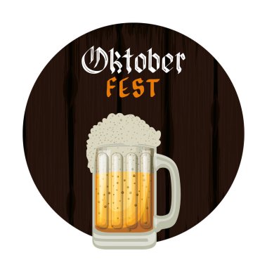 Harfli bira kavanozu ve ahşap arka plan oktoberfest