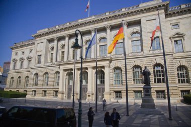 Berlin Humboldt Üniversitesi, Berlin'in en eski üniversitelerinden biri, Almanya.