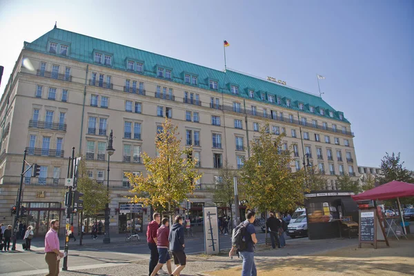 Famoso Hotel Luxo Adlon Kempinsky Pariser Platz Berlim — Fotografia de Stock