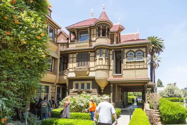 winchester mystery house - winchester Bulvarı san jose, Kaliforniya, ABD, ev numarası 525, şimdi abartılı bir turistik 's.