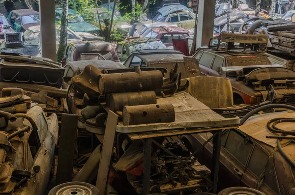 Many Cars Old Abandoned Junkyard — Stock Photo, Image