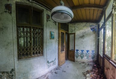 Teras villa panorama görünümünde kaplı