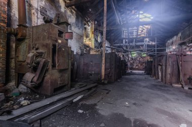 Eski bir döküm ışığında