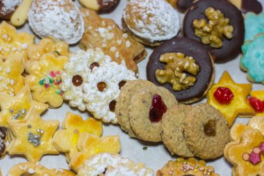 farklı renkli bisküvi