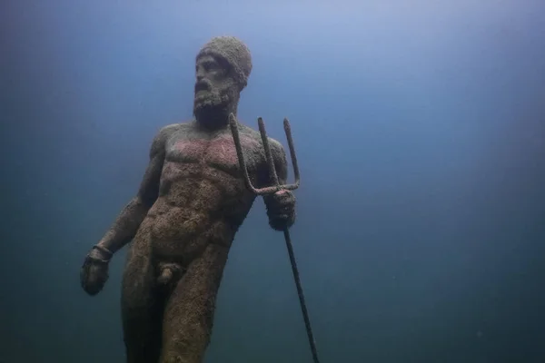 Poseidon Statue Trident Blue Water Lake While Diving — Stock Photo, Image