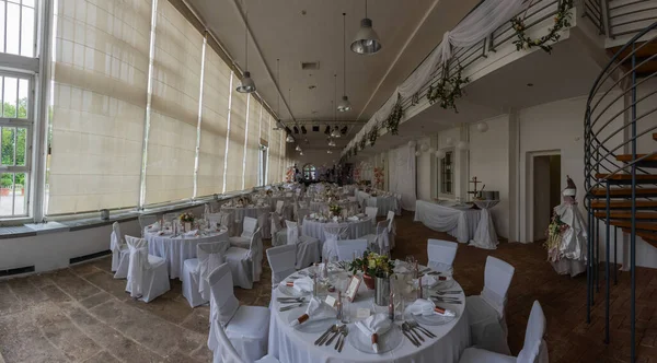 Habitación Larga Con Vista Panorámica Boda Blanca — Foto de Stock