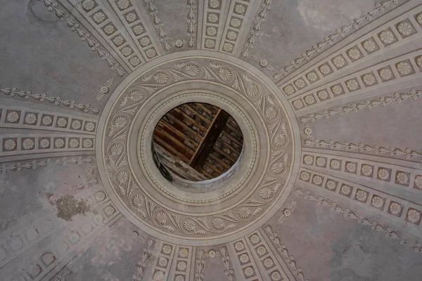 Decorated Dome Hole Old Castle — Stock Photo, Image