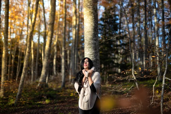 Profile Portrait Young Woman Autumn Forest — Stock Photo, Image