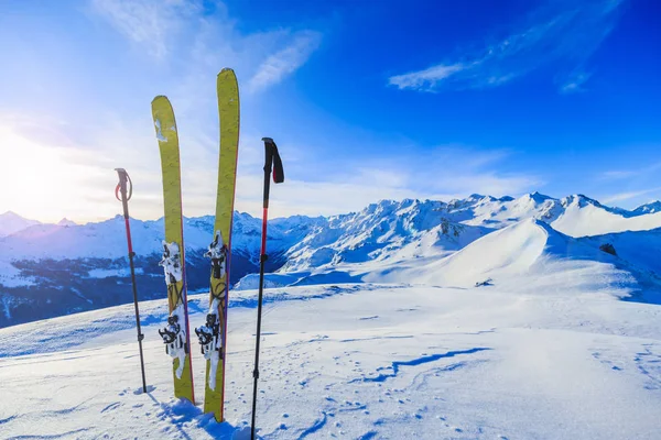 Ski Avec Vue Imprenable Sur Les Montagnes Suisses Célèbres Dans — Photo