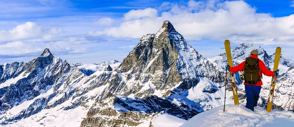 Esquí Con Una Vista Increíble Las Famosas Montañas Suizas Hermosa —  Fotos de Stock