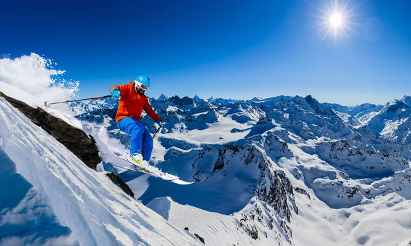 Sviçre Nin Ünlü Dağlarının Muhteşem Manzarasıyla Kayak Yapmak Güzel Kar — Stok fotoğraf