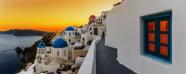 Vue Imprenable Avec Maisons Blanches Dans Village Oia Sur Île — Photo