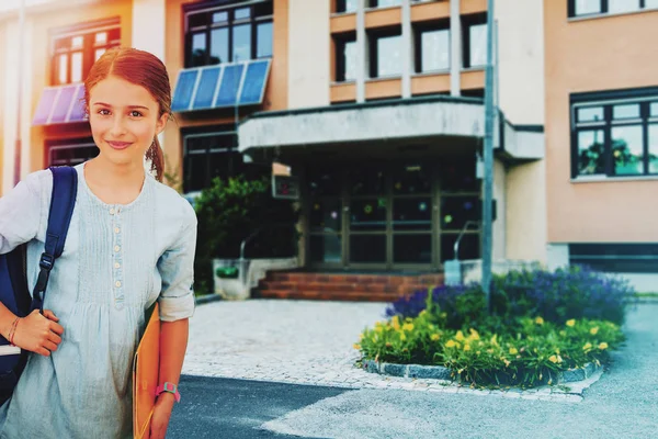 Zurück Zur Schule Schönes Mädchen Geht Zur Schule Kind Der — Stockfoto