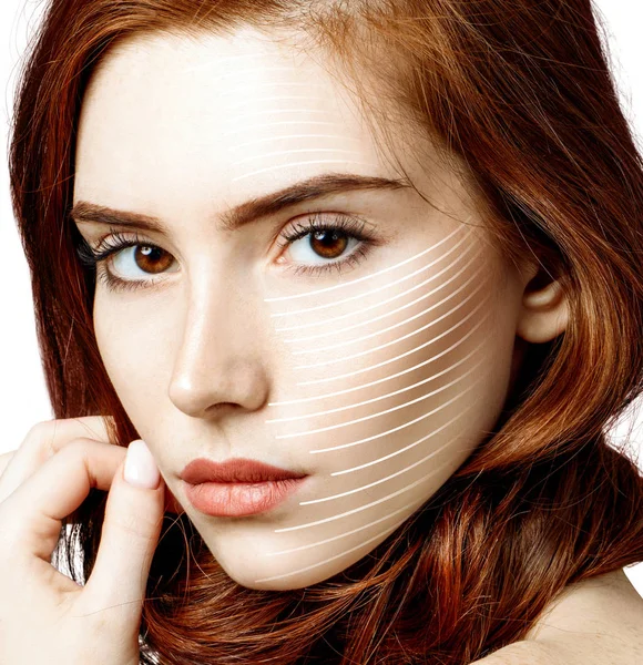 Graphic lines shows facial lifting effect on skin of redhead woman. — Stock Photo, Image