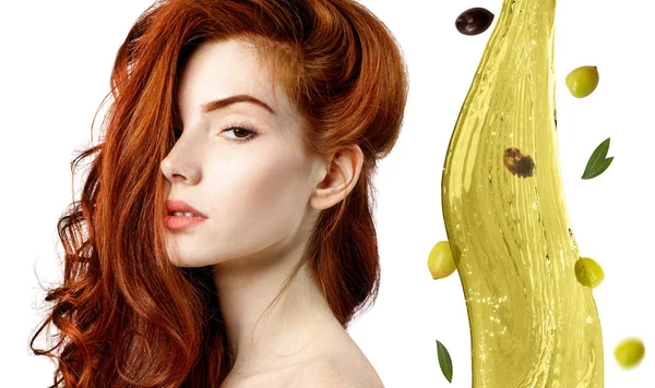 Лечение волос с помощью масляной терапии. Летящий зелёный оливковый всплеск . — стоковое фото