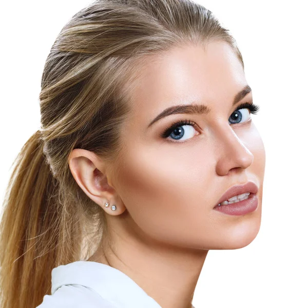 Attractive caucasian woman with blond hair. — Stock Photo, Image