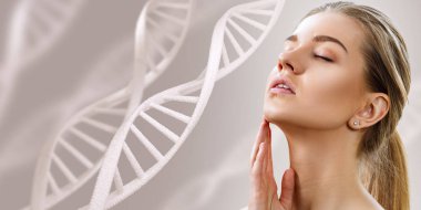 DNA zincirlerinde kapalı gözleri olan şehvetli kadının portresi.