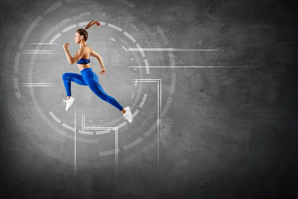 Ung kvinna löpare i blå sportkläder i digital cirkel. — Stockfoto