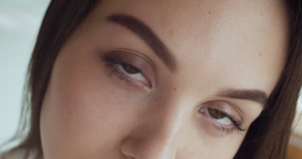 Close up portrait of beautiful woman — Stock Video