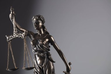 Hukuk ve adalet kavramı. Themis - kör adalet sembolü.