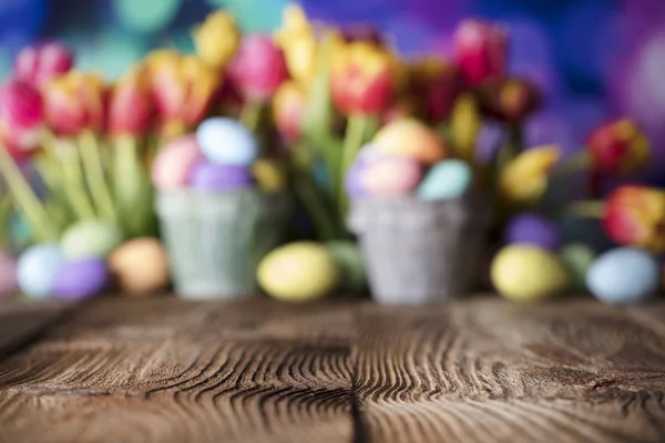 Tło Wielkanoc Rustykalne Drewniany Stół Koszyk Wielkanocny Jaj Tło Niebieskie — Zdjęcie stockowe