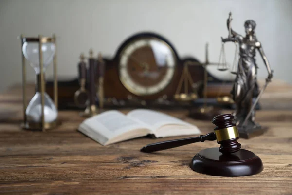Law Concept Judges Gavel Rustic Wooden Table — Stock Photo, Image