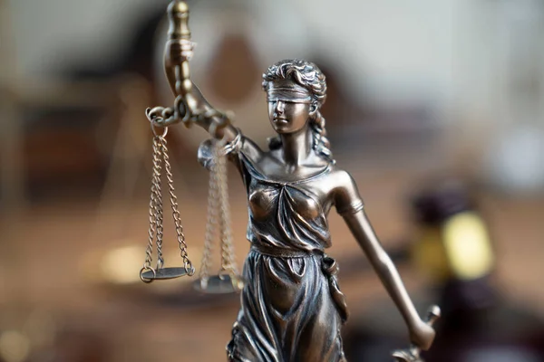Концепція Юристів Символ Закону Гавель Масштаб Статуя Теміса — стокове фото