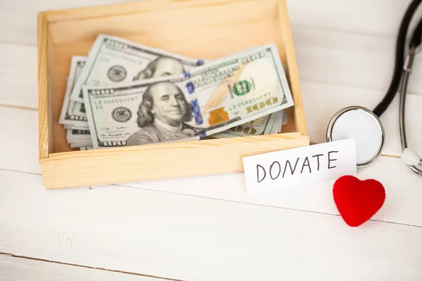 Spendenkonzept Schachtel Mit Dollar Auf Weißem Hintergrund Spenden Hohe Auflösung — Stockfoto